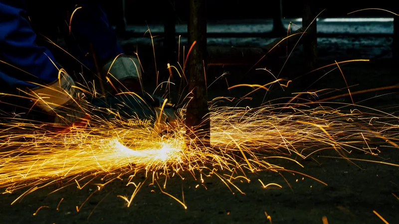 Manufacturing & Industrial